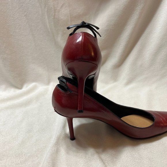 Richard Tyler leather heels